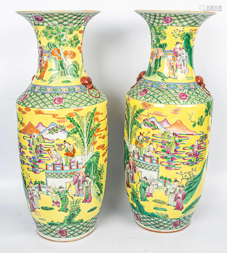 REPUBLIC OF CHINA FAMILLE ROSE VASES