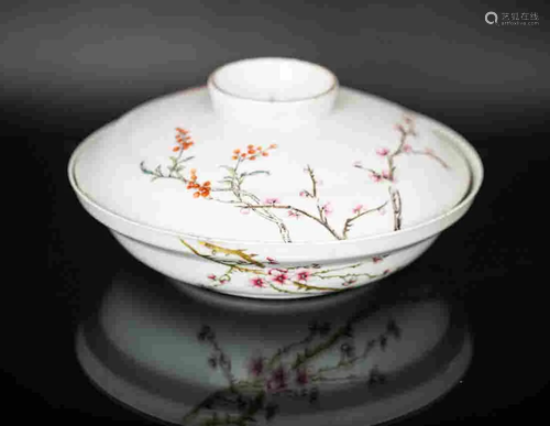 QING DYNASTY FAMILLE ROSE PLATE WITH MARK