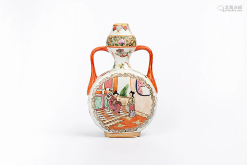 20TH CENTURY FAMILLE ROSE VASE