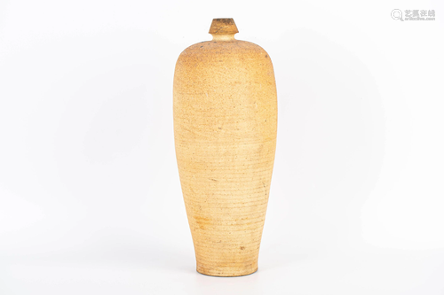 20TH CENTURY POTTERY BOTTLE