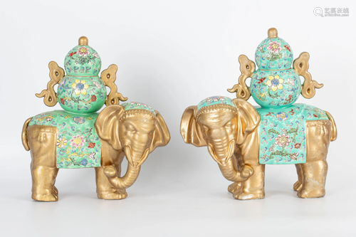 20TH CENTURY EXPORT LUCKY ELEPHANTS