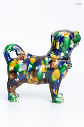 EARLY QING DYNASTY - FU DOG WITH TIGER SKIN PATTERN