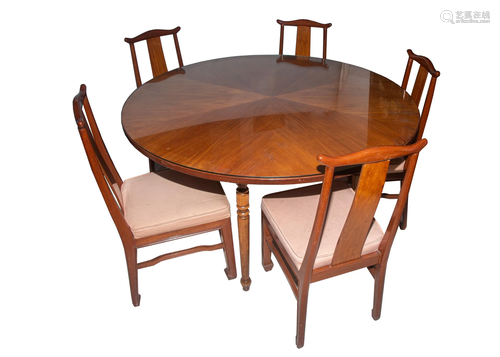 MAHOGANY DINING TABLE AND SIX CHAIRS