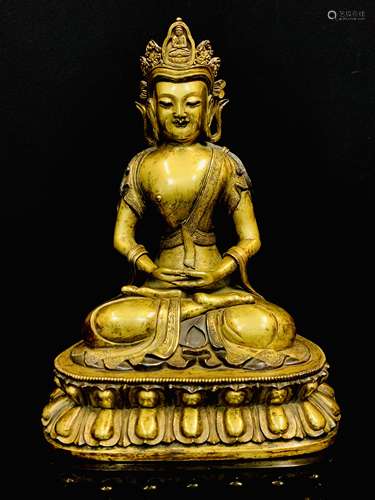 Gilt bronze statue of the Immortal Buddha