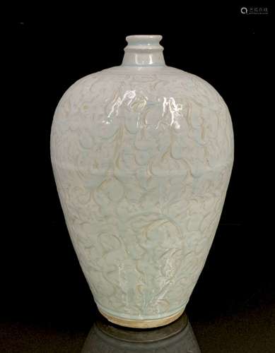 Yingqing Carved Plum Bottle