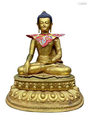 Gilt bronze statue of Sakyamuni