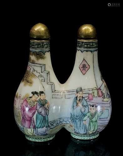 Pastel figures double-linked snuff bottle