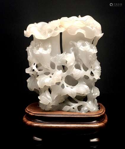 White jade trumpet flower ornaments