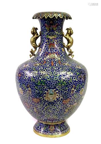 Cloisonne enamel wrapped lotus pattern lion ear bottle