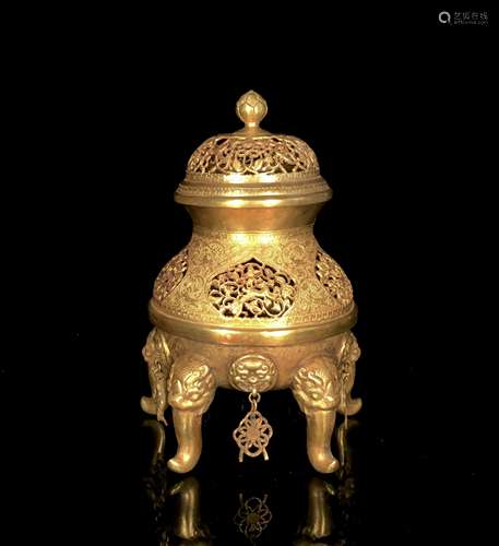 Gilt bronze and engraving burner