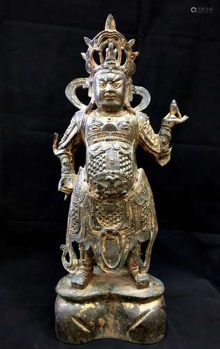 Bronze lacquered golden statue of the Heavenly King