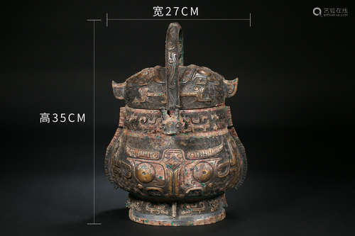 Bronze Beast-patterned Handle Pot in Han Dynasty