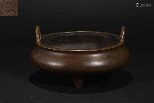 Bronze Double Ear Furnace in Ming Dynasty