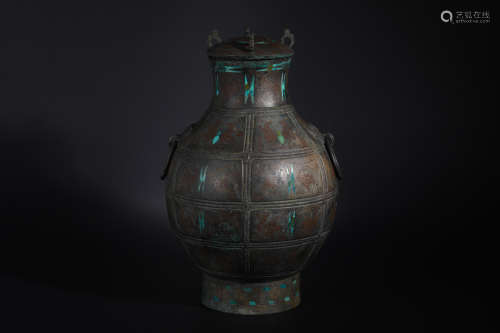 Bronze Jar with Divine Animal Pattern in Han Dynasty