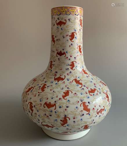 LARGE CHINESE FAMILLE ROSE BOTTLE VASE ,H 31.2CM