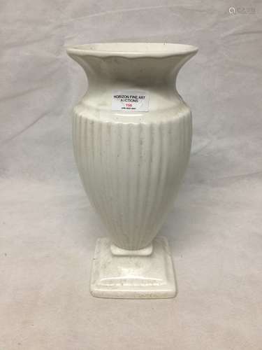 LARGE WHITE GLAZED POTTERY VASE,H 31.5CM