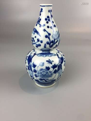 CHINESE BLUE AND WHITE DOUBLE GOURD VASE , H 19CM