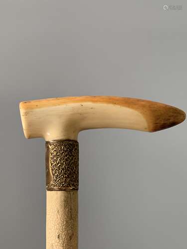 IVORY HANDLED WALKING STICK,L99CM