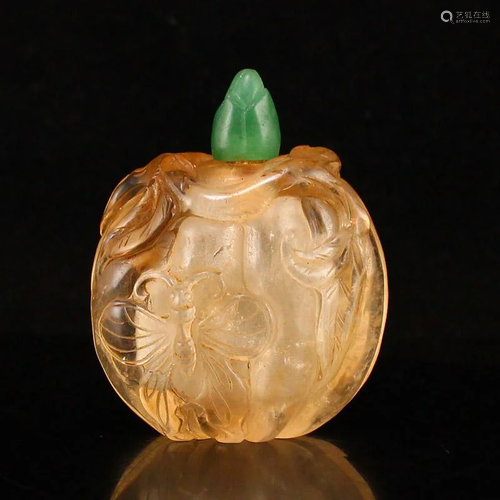 Chinese Qing Dy Crystal Butterfly Snuff Bottle