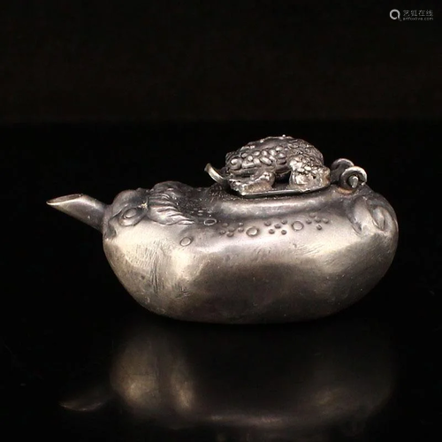 Vintage Chinese Pure Silver Fortune Toad Yandi