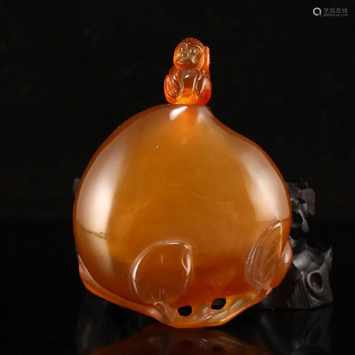 Chinese Yellow Agate Monkey & Peach Snuff Bottle