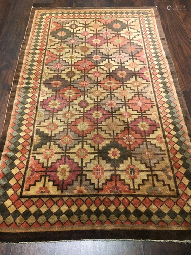 Vintage Chinese Rug 4'2'' X 6'11''