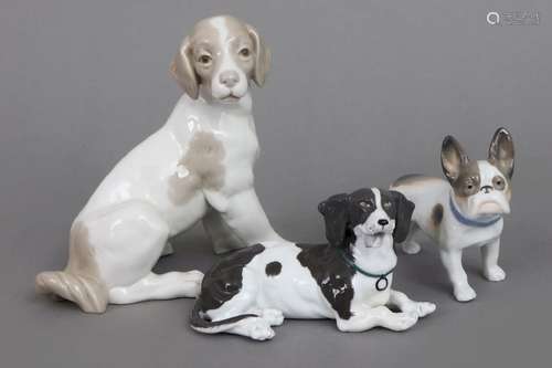 3 Porzellanfiguren ¨Hunde¨