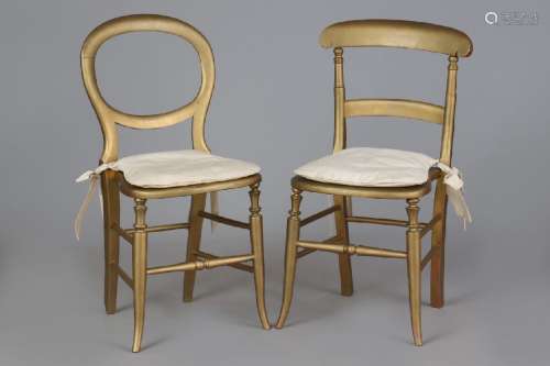 Paar ¨Schloss Stühle¨ des 19. Jahrhunderts