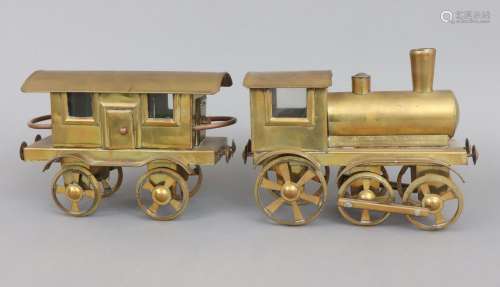 Modell einer Dampflokomotive mit Tender/Waggon
