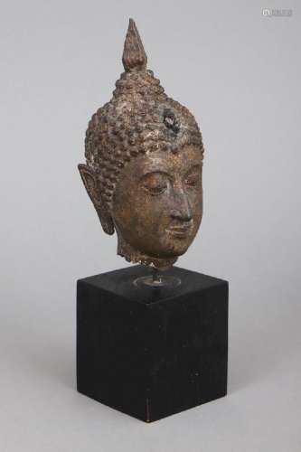 Asiatischer Buddhakopf