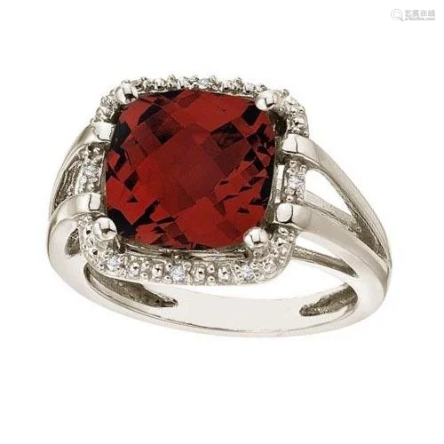 Cushion-Cut Garnet and Diamond Cocktail Ring 14k White