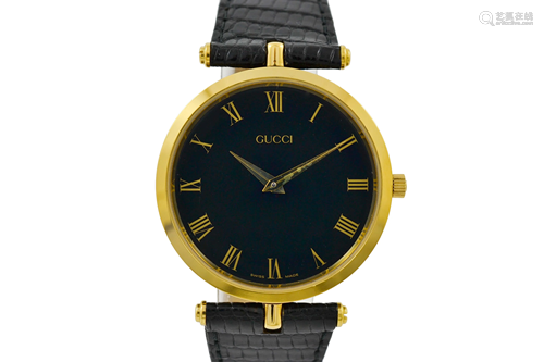 Vintage Gucci 2000M Quartz Gold Plated Gents Midsize