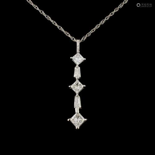 14K White Gold 0.85ctw Diamond Pendant