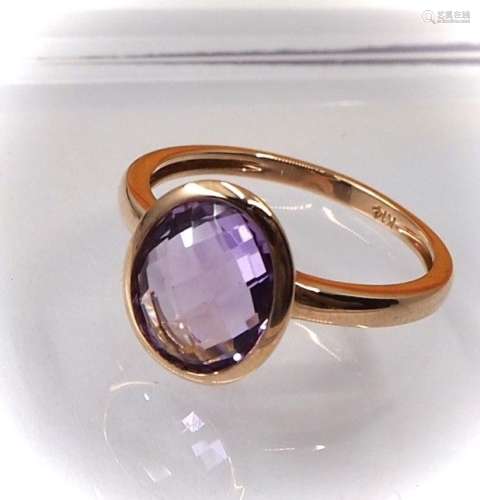14k yellow gold ring with amethyst