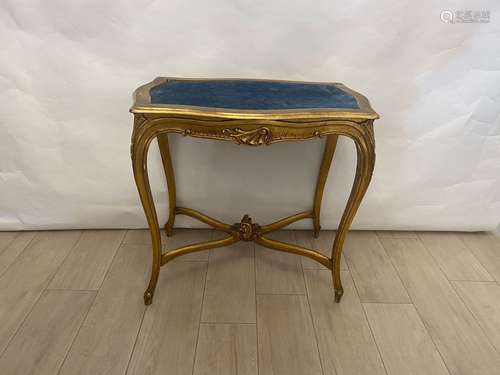 Venetian style table