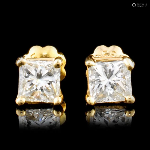 14K Gold 0.62ctw Diamond Earrings