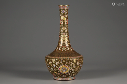 Tea-Dust Glazed Gold Decorated 'Flower' Vase