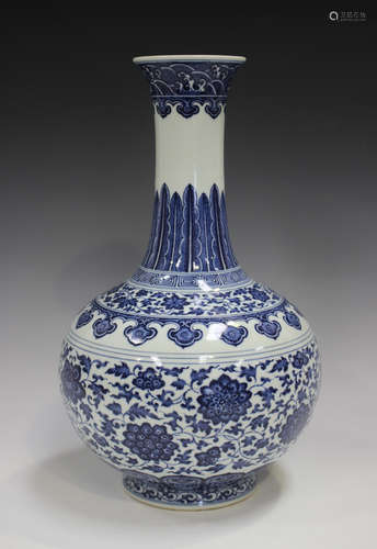 A Chinese blue and white Ming style porcelain bottle vase, m...