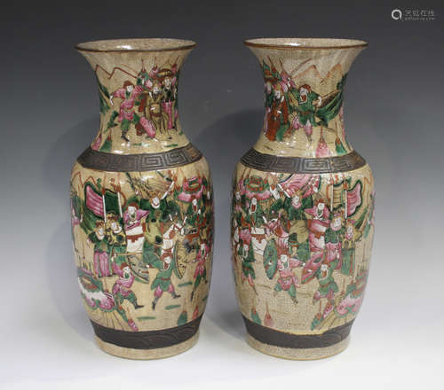 A pair of Chinese famille rose crackle glazed porcelain vase...