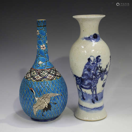 A Chinese blue and white crackle glazed vase, late 19th/earl...