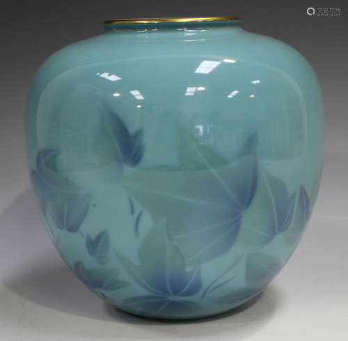 A Japanese Fukagawa porcelain vase, 20th century, the ovoid ...