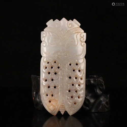 Openwork Chinese Hetian Jade Cicada Pendant