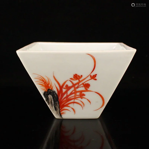 Chinese Qing Dy Iron Red Glaze Porcelain Square Dou