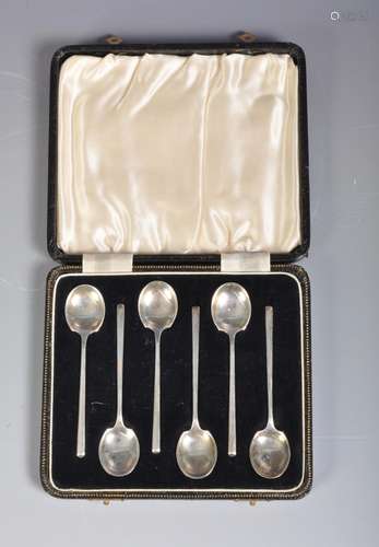 GEORGE V SILVER TEASPOONS BY WILLIAM SUCKLING