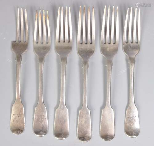 SIX GEORGE III SILVER HALLMARKED FORKS