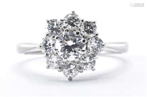 18CT WHITE GOLD AND DIAMOND CLUSTER RING