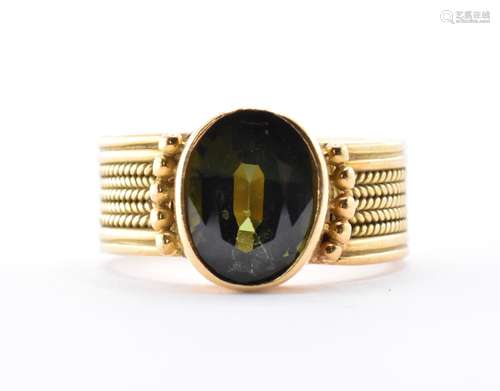 18CT GOLD & TOURMALINE RING