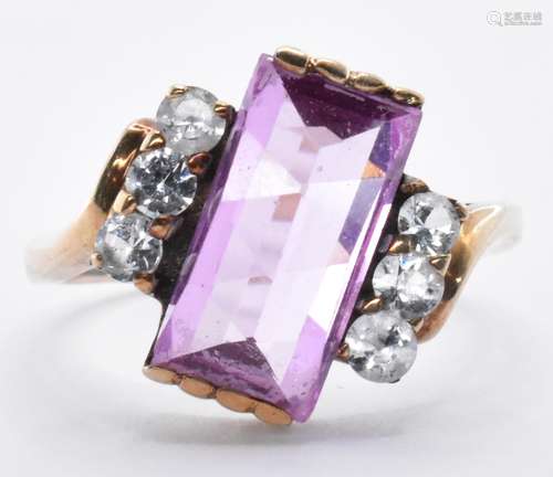 9CT GOLD AND PINK SAPPHIRE CROSSOVER RING