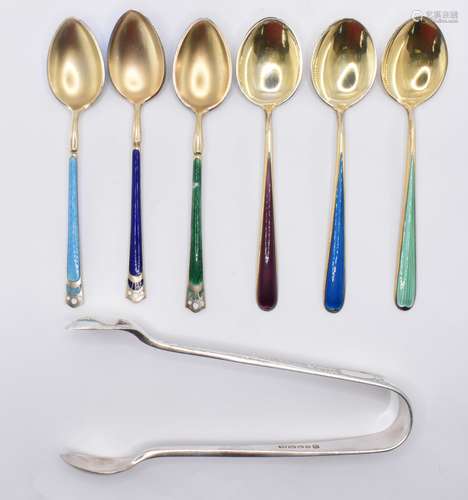 SILVER 925 AND ENAMEL CASED TEASPOONS AND TONG SET