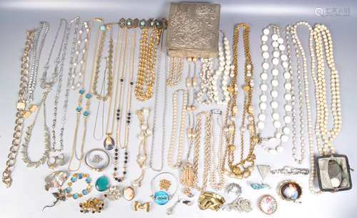 COLLECTION OF VINTAGE & MODERN COSTUME JEWELLERY